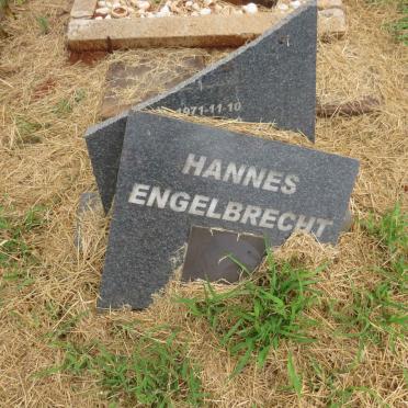 ENGELBRECHT Hannes 1971-2015_1