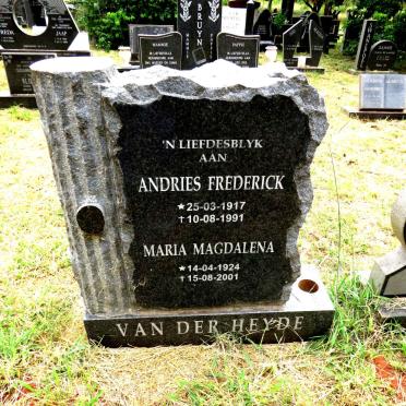 HEYDE Andries Frederick, van der 1917-1991 & Maria Magdalena 1924-2001