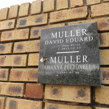 MULLER David Eduard 1940-2023 & Johanna Petronella 1942-