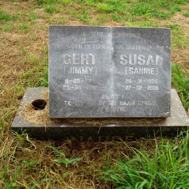 NAUDE Gert 1913-1992 & Susan 1925-2005 