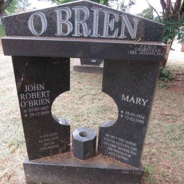 O'BRIEN John Robert 1927-2019 & Mary 1934-1999