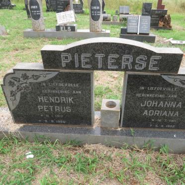 PIETERSE Hendrik Petrus 1917-1986 & Johanna Adriana 1911-1982