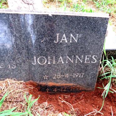 ROSSOUW Jan Johannes 1917-1991 & Catharina Susanna SMIT 1925-1997_3