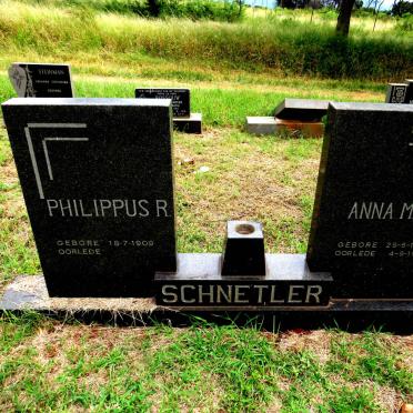 SCHNETLER Philippus R. 1909- & Anna M.M. 1912-1979