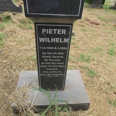SENEKAL Pieter Wilhelm 1965-2004