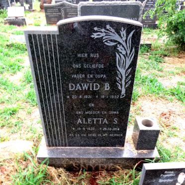 SNYDER Dawid B. 1921-1992 & Aletta S. 1930-2014