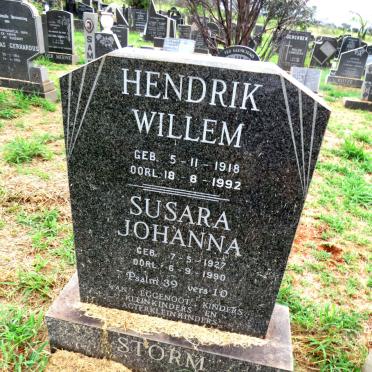 STORM Hendrik Willem 1918-1992 & Susara Johanna 1927-1990