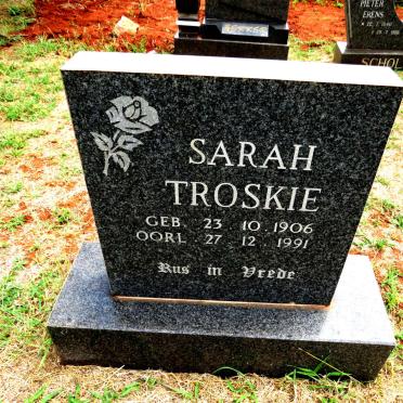 TROSKIE Sarah 1906-1991