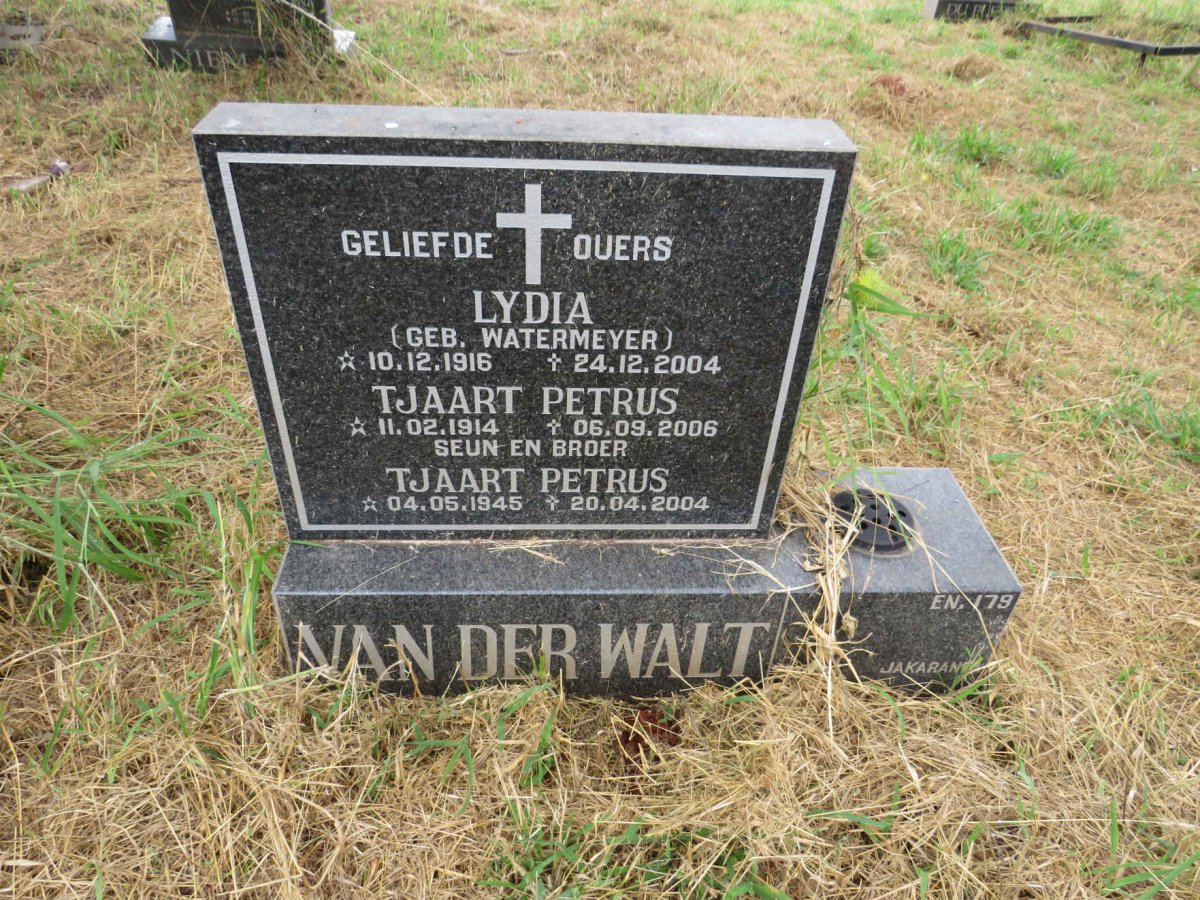 WALT Tjaart Petrus, van der 1914-2006 & Lydia WATERMEYER 1916-2004 :: WALT Tjaart Petrus, van der 1945-2004