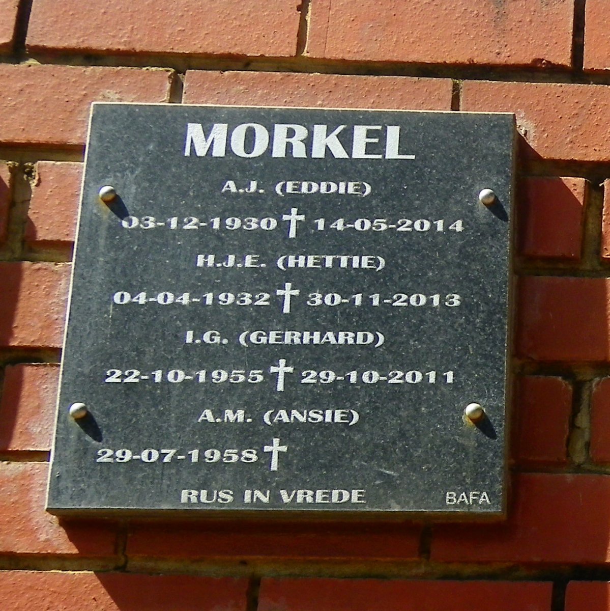 MORKEL A.J. 1930-2014 &amp; H.J.E. 1932-2013 :: MORKEL I.G. 1955-2011 &amp; A.M. 1958-
