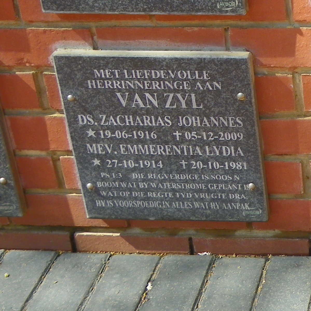ZYL Zacharias Johannes, van 1916-2009 &amp; Emmerentia Lydia 1914-1981