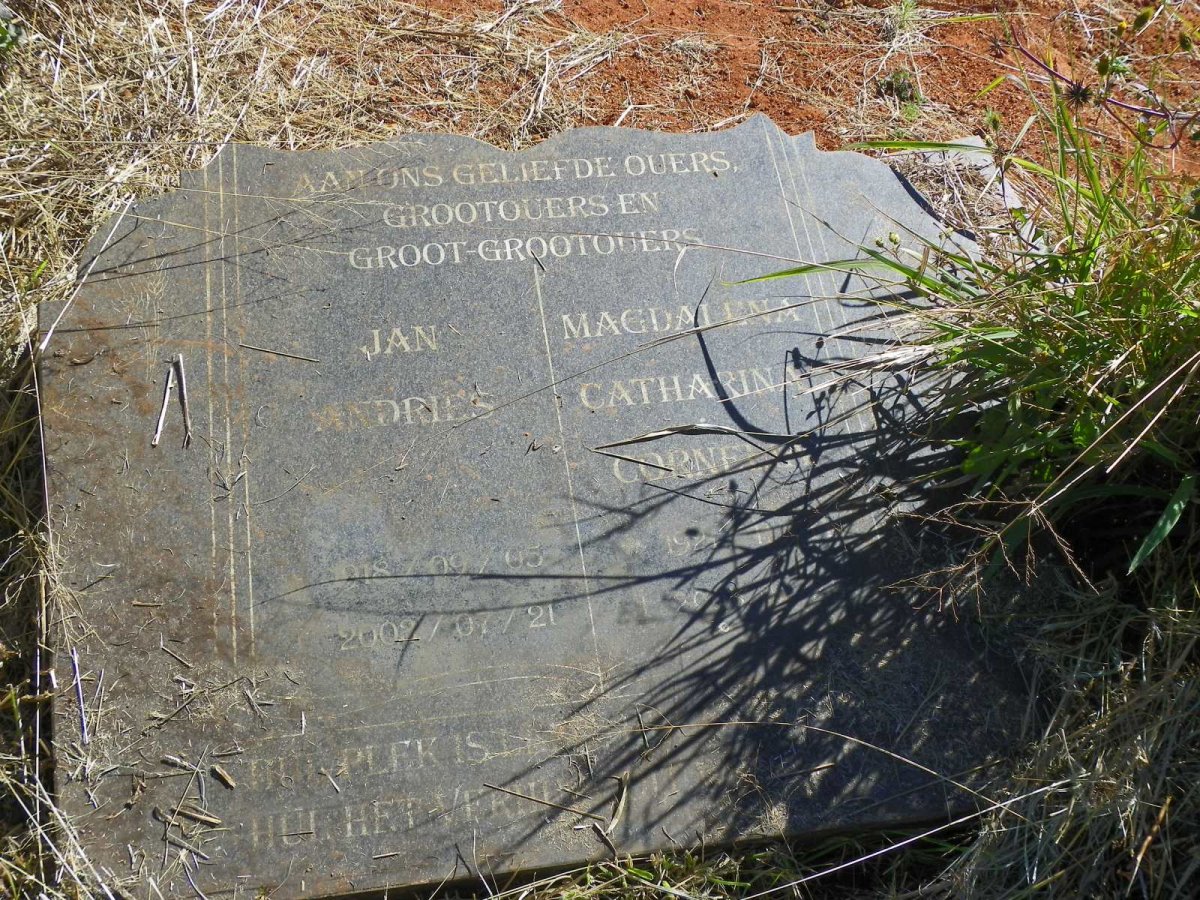 ? Jan Andries 1918-2002 &amp; Magdalena Catharina Cornelia 1921-2005