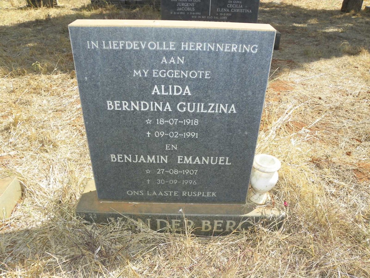 BERG Benjamin Emanuel, van der 1907-1996 & Alida Berndina Guilzina 1918-1991