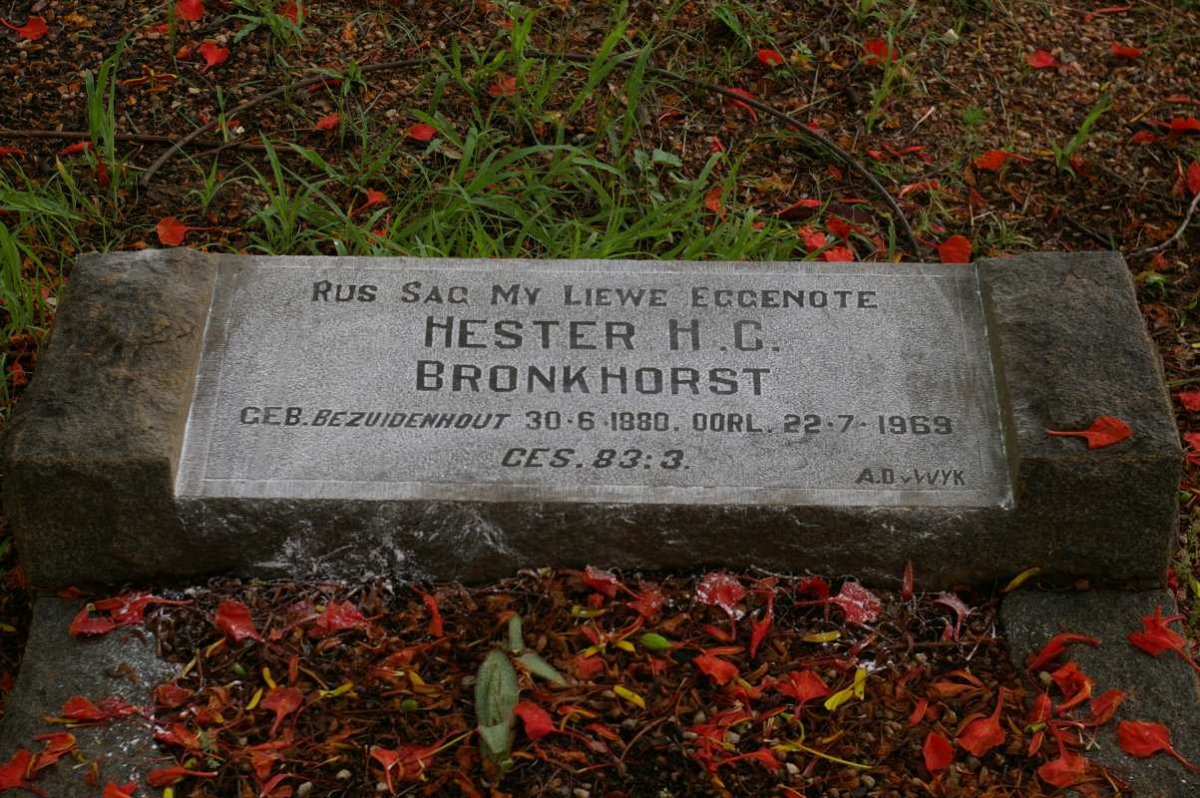 BRONKHORST Hester H.C. nee BEZUIDENHOUT 1880-1969