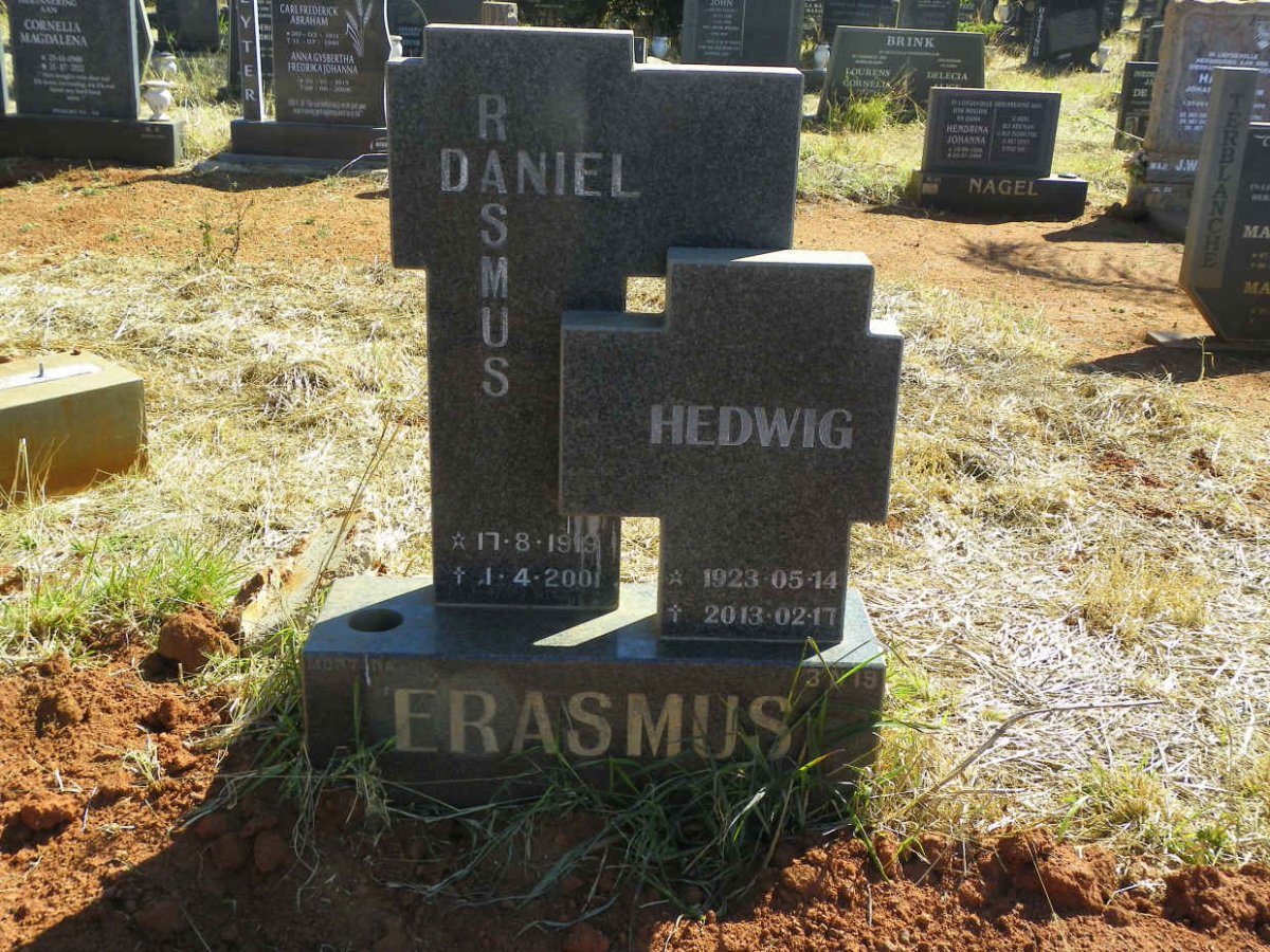 ERASMUS Daniel 1919-2001 & Hedwig 1923-2013