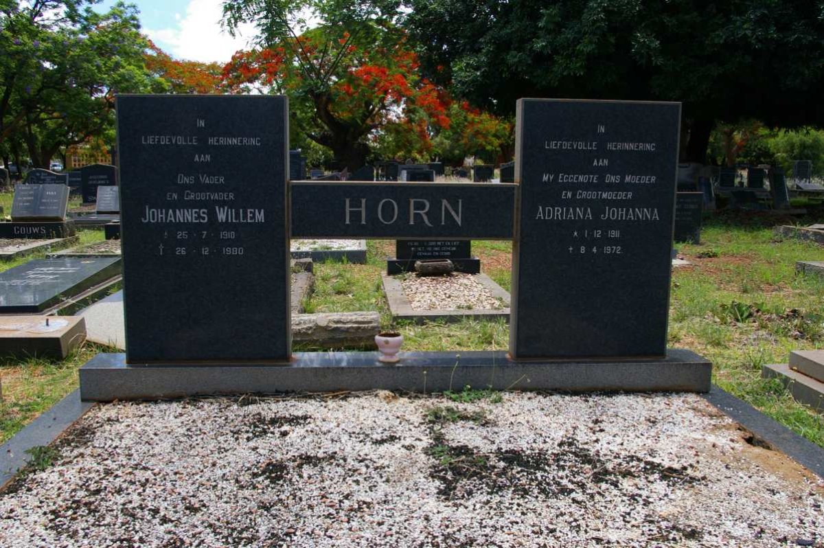HORN Johannes Willem 1910-1980 &amp; Adriana Johanna 1911-1972
