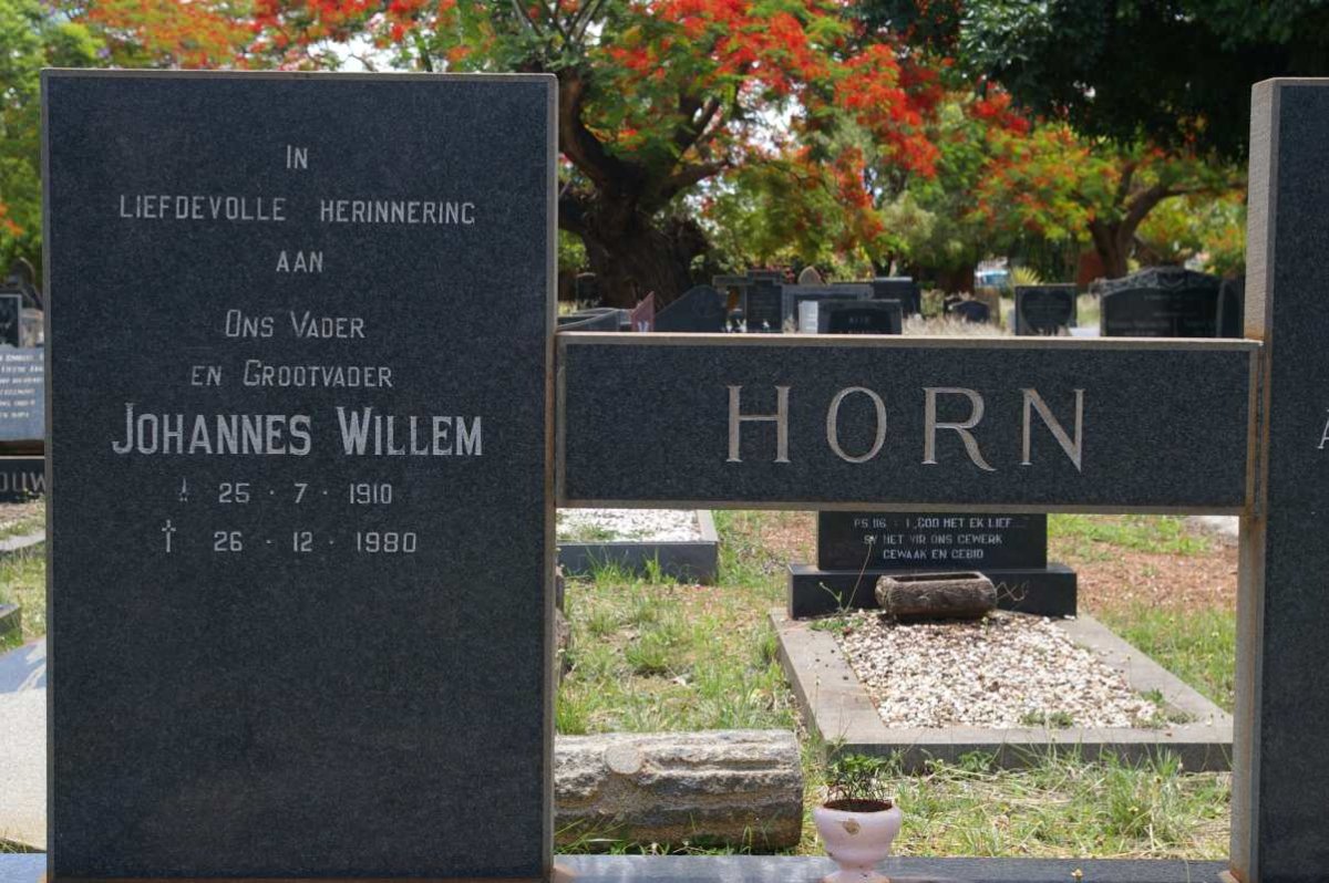 HORN Johannes Willem 1910-1980 &amp; Adriana Johanna 1911-1972