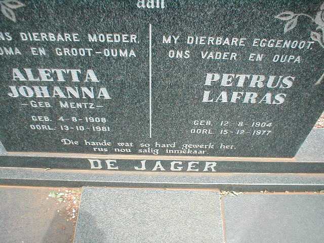 JAGER Petrus Lafras, de 1904-1977 &amp; Aletta Johanna MENTZ 1908-1981