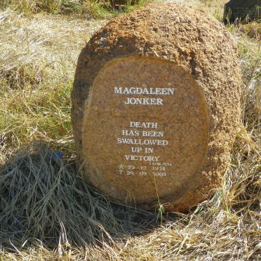 JONKER Magdaleen 1944-2003