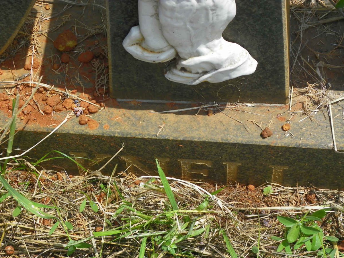 KNELL Robert R. 1904-1988 &amp; Jacoba J.M. 1909-195