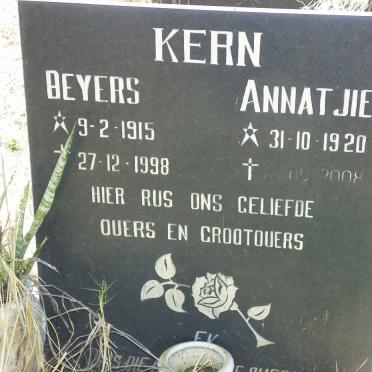 KERN Beyers 1915-1998 & Annatjie 1920-2008