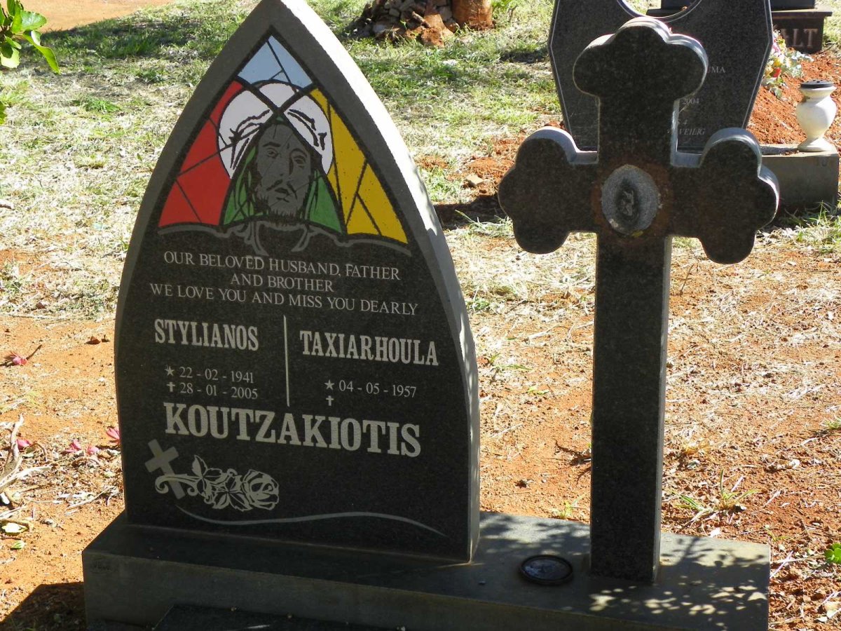 KOUTZAKIOTIS Stylianos 1941-2005 &amp; Taxiarhoula 1957-