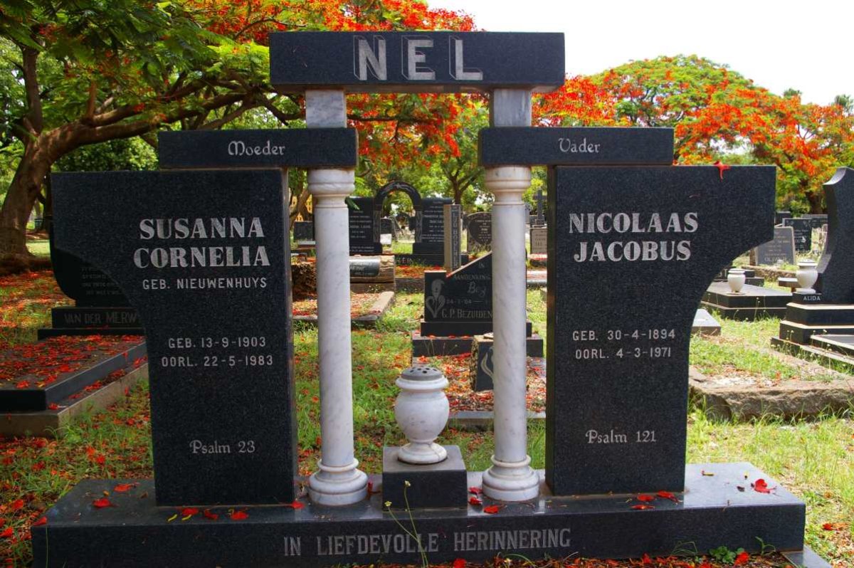 NEL Nicolaas Jacobus 1894-1971 & Susanna Cornelia NIEUWENHUYS 1903-1983