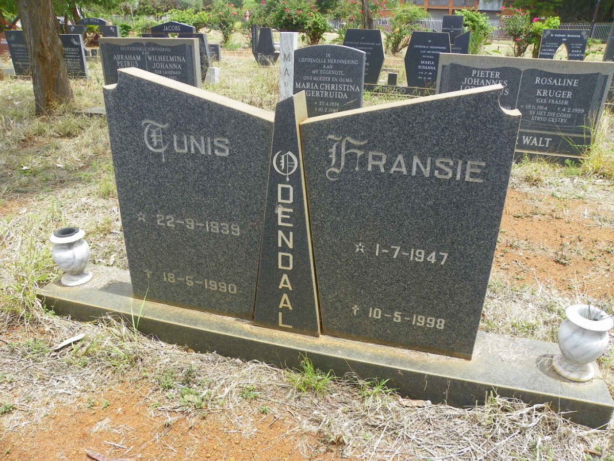 ODENDAAL Tunis 1939-1990 &amp; Fransie 1947-1998