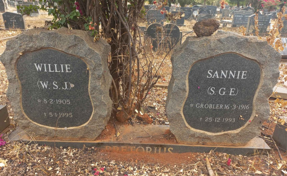 PRETORIUS W.S.J. 1905-1995 &amp; S.G.E. GROBLER 1916-1993