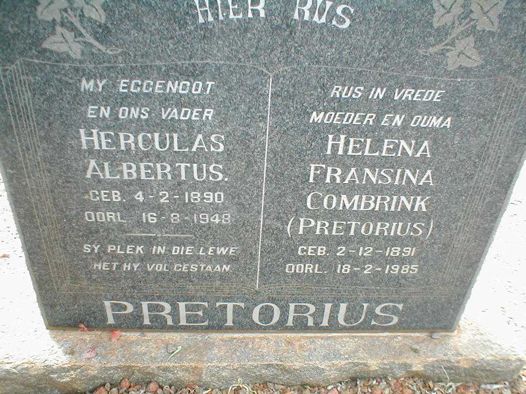PRETORIUS Herculas Albertus 1890-1948 &amp; Helena Fransina Combrink PRETORIUS 1891-1985