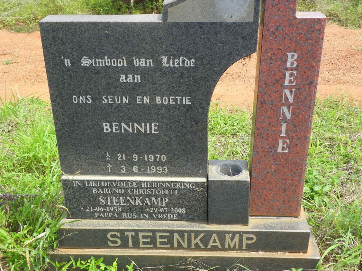STEENKAMP Barend Christoffel 1938-2008 :: STEENKAMP Bennie 1970-1993