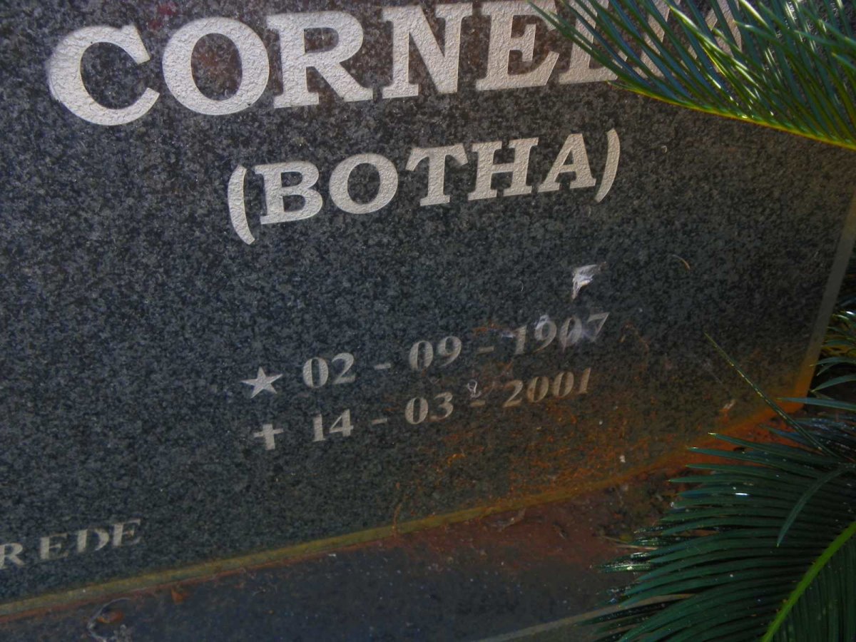 SWANEPOEL Johannes Andries 1911-1999 & Susanna Cornelia BOTHA 1907-2001 _2