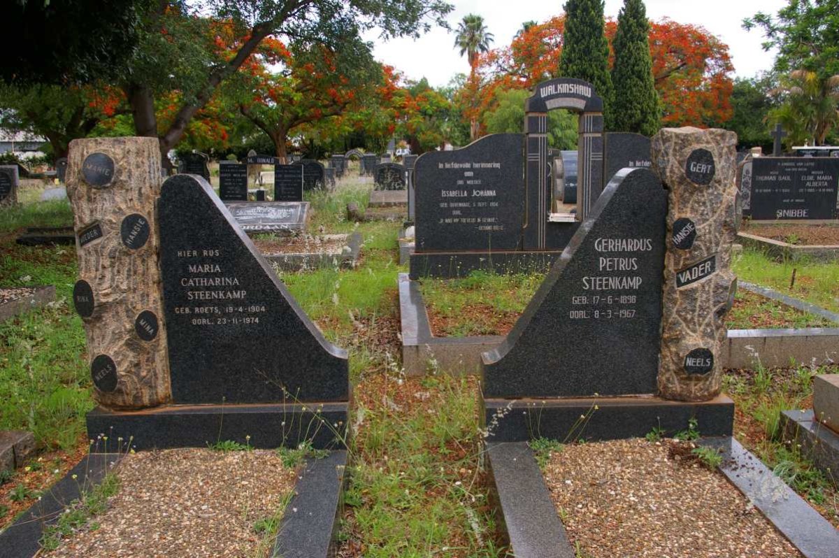 STEENKAMP Gerhardus Petrus 1898-1967 &amp; Maria Catharina ROETS 1904-1974