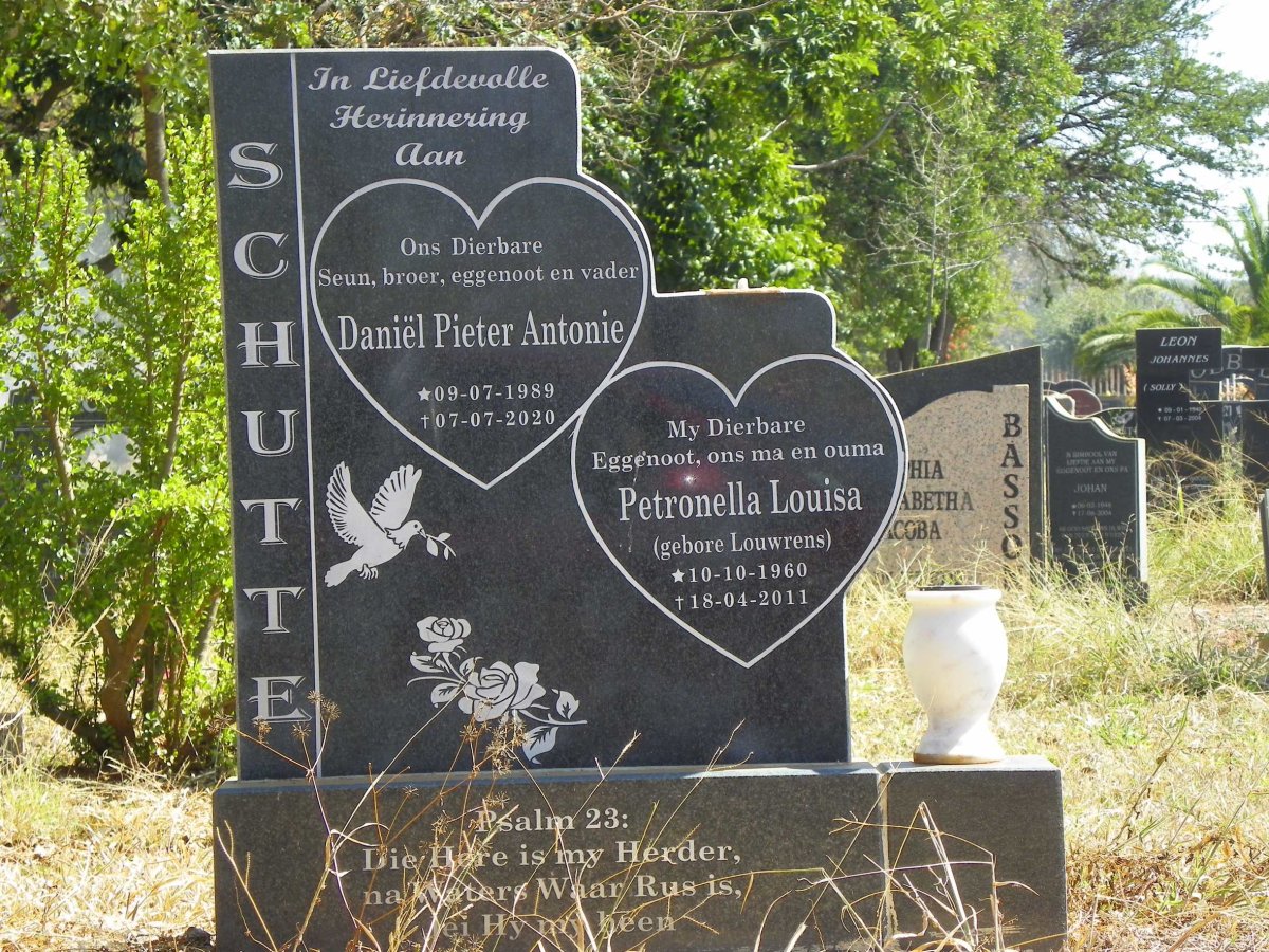 SCHUTTE Petronella Louisa nee LOUWRENS 1960-2011 :: SCHUTTE Daniël  Pieter Antonie 1989-2020