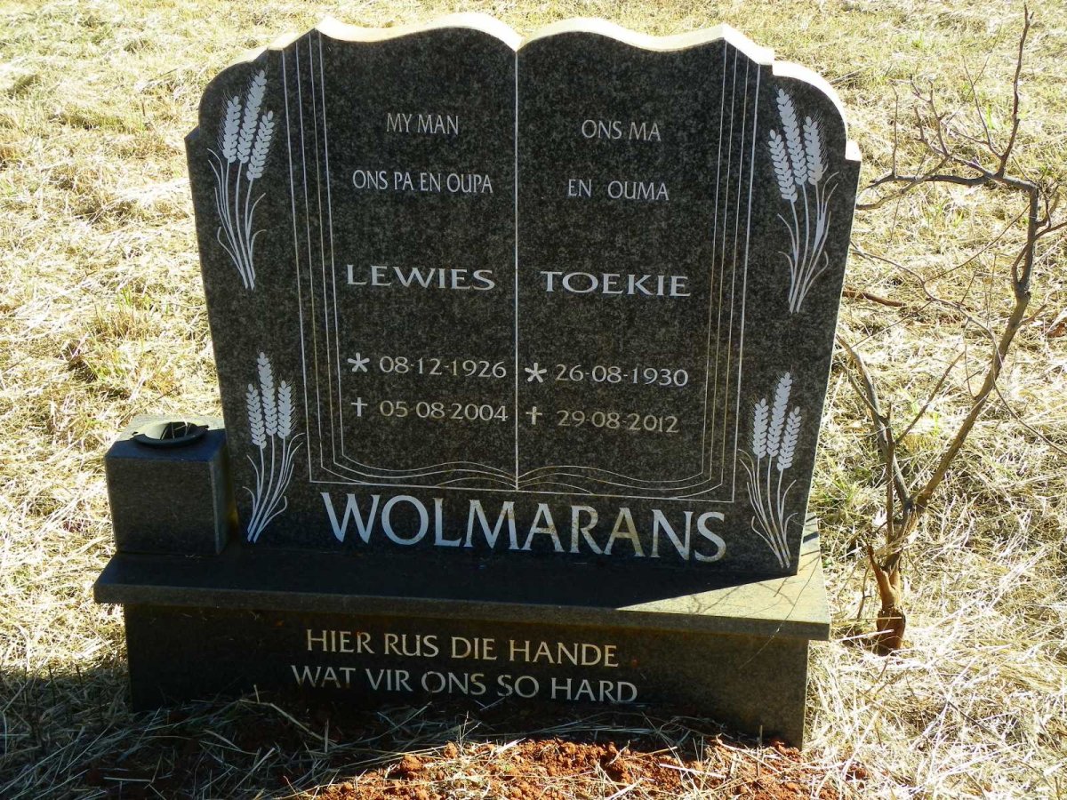 WOLMARANS Lewies 1926-2004 &amp; Toekie 1930-2012