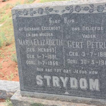 STRYDOM Gert Petrus 1880-1968 &amp; Maria Elizabeth HERBST 1891-1958