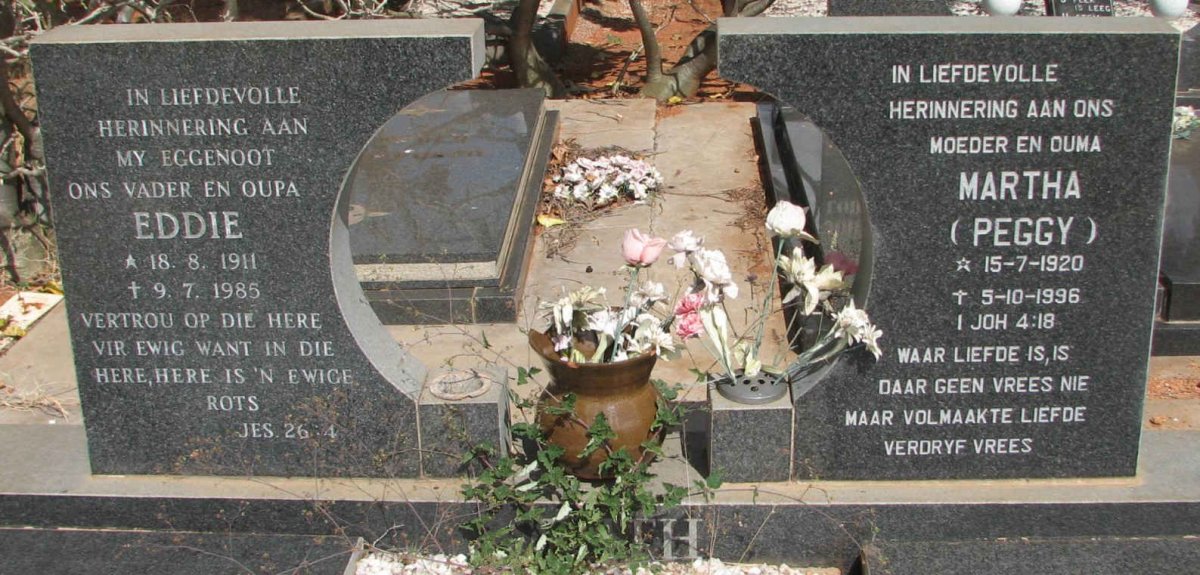 SMITH Eddie 1911-1985 &amp; Martha 1920-1996
