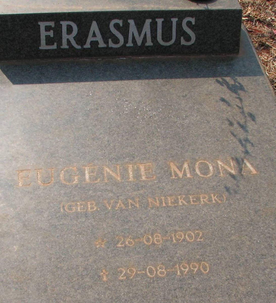 ERASMUS Eugenie Mona VAN NIEKERK 1902-1990