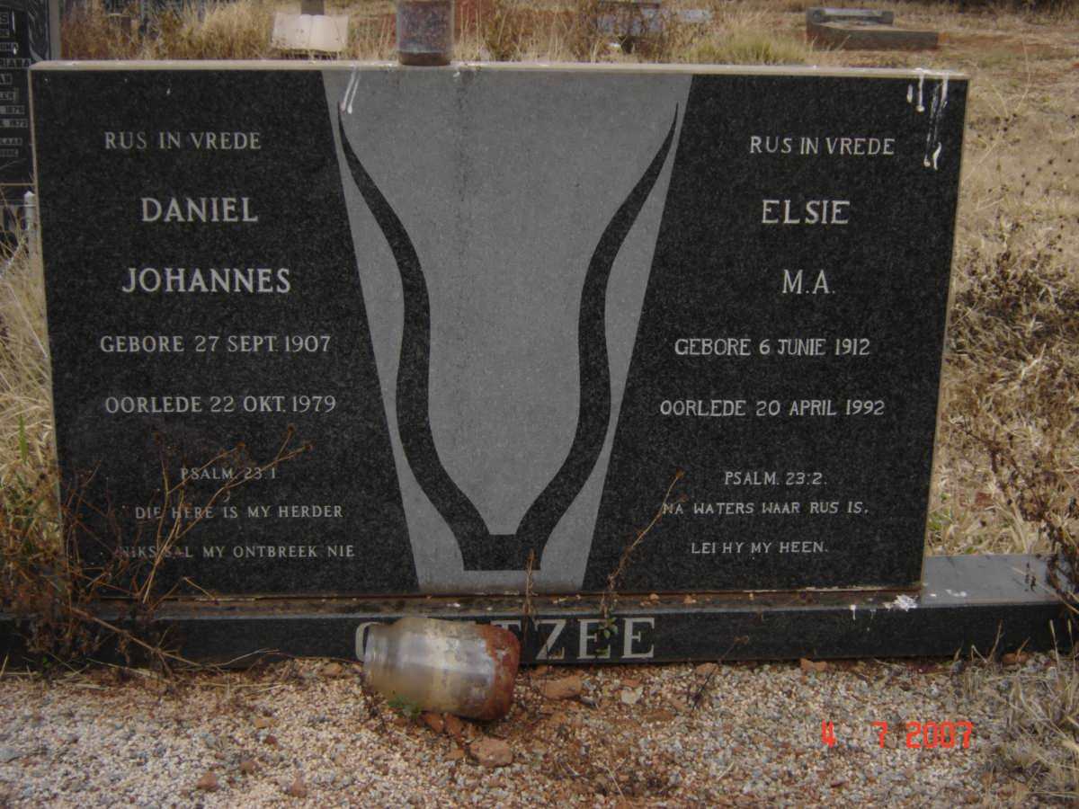 COETZEE Daniel Johannes 1907-1979 &amp;  Elsie M.A. 1912-1992