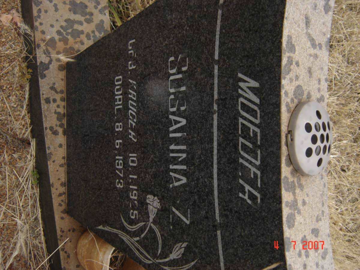 WOLHUTER Susanna Z. nee KRUGER 1925-1973 (1)