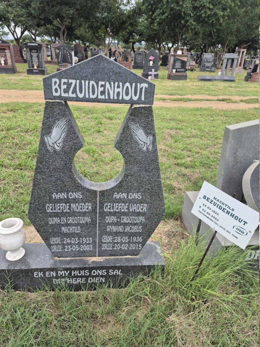 BEZUIDENHOUT Wynand Jacobus 1936-2015 & Machtild 1933-2003