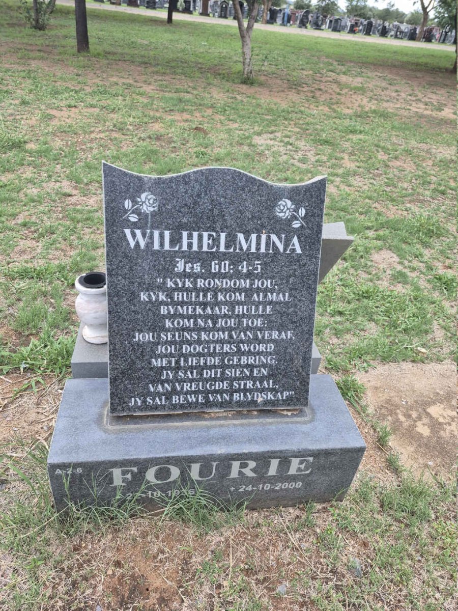 FOURIE Wilhelmina 1936-2000