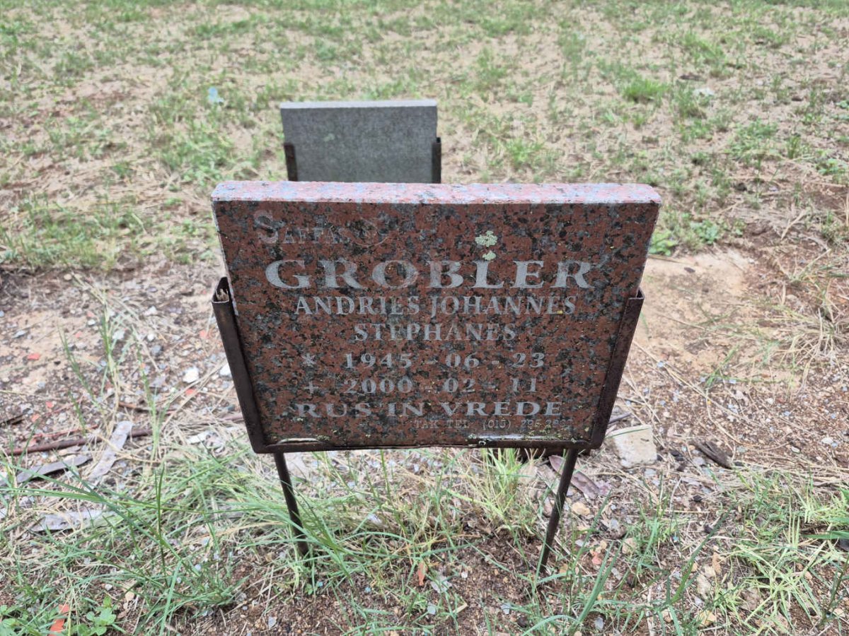 GROBLER Andries Johannes Stephanes 1945-2000