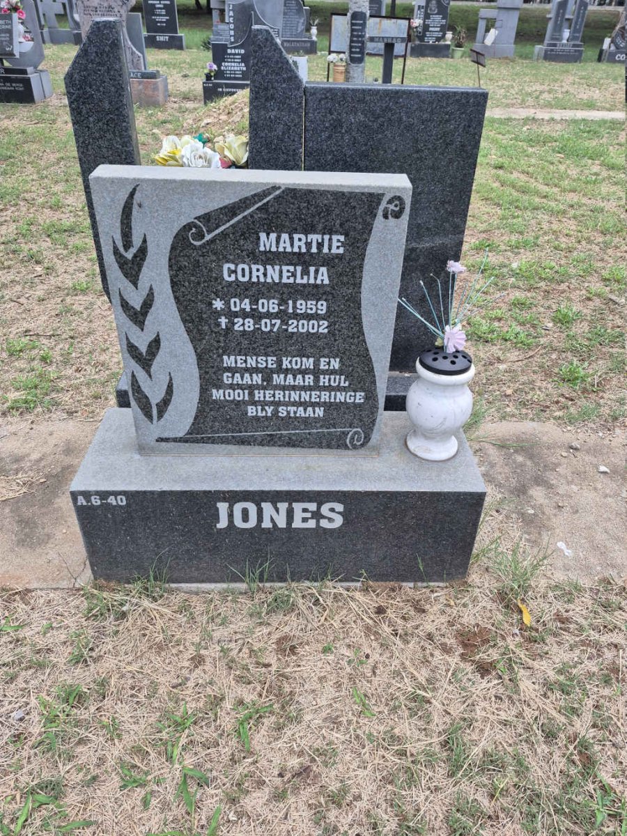 JONES Martie Cornelia 1959-2002