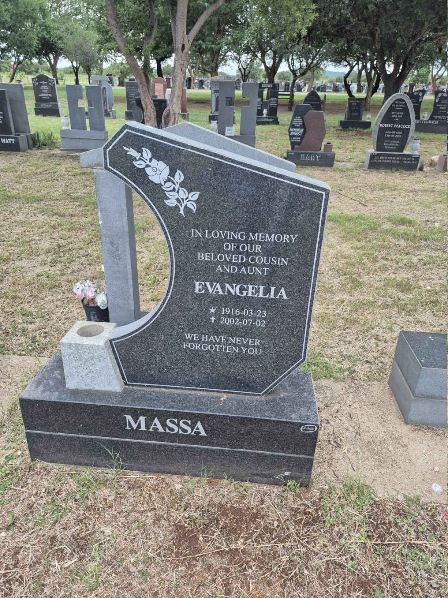 MASSA Evangelia 1916-2002