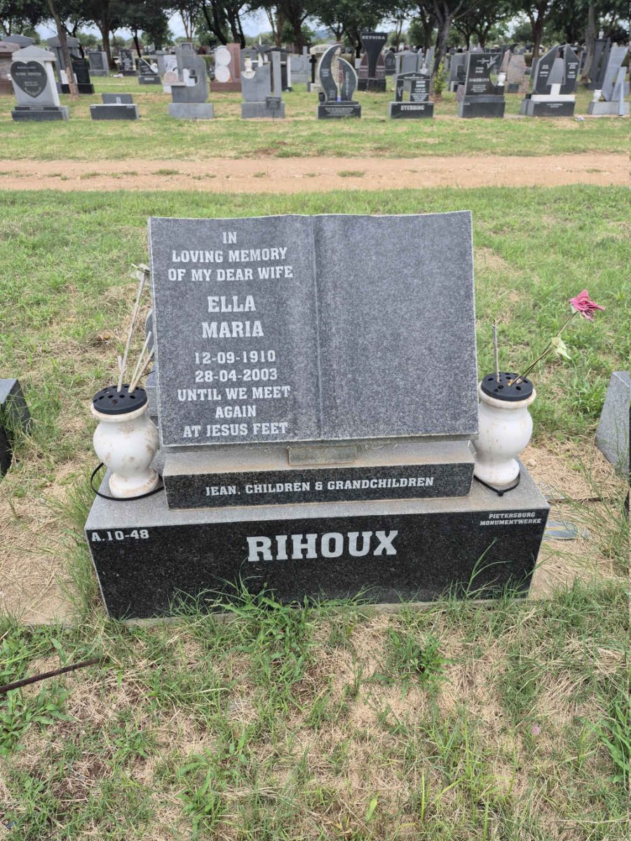 RIHOUX Ella Maria 1910-2003