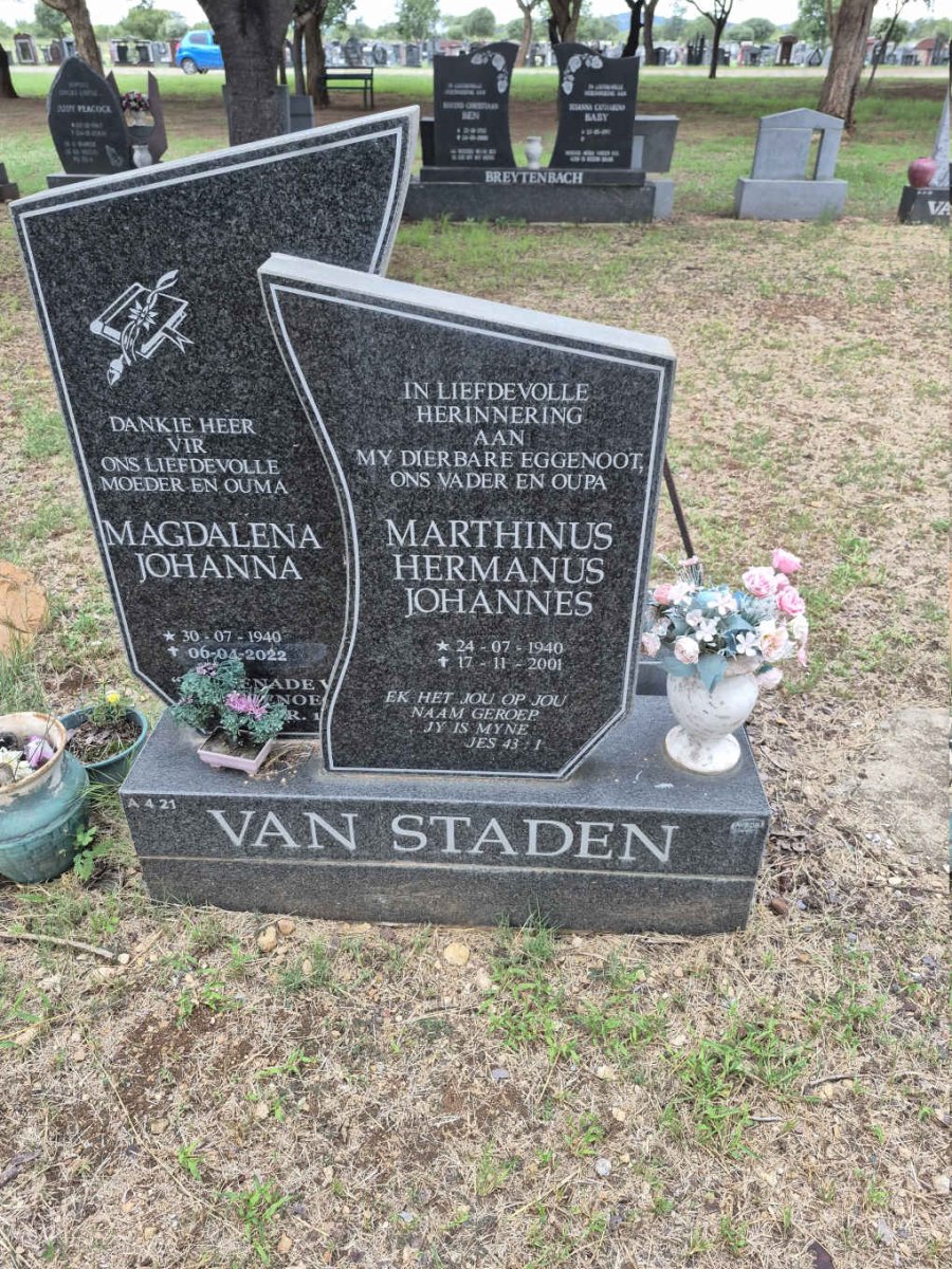 STADEN Marthinus Hermanus Johannes, van 1940-2001 & Magdalena Johanna 1940-2022