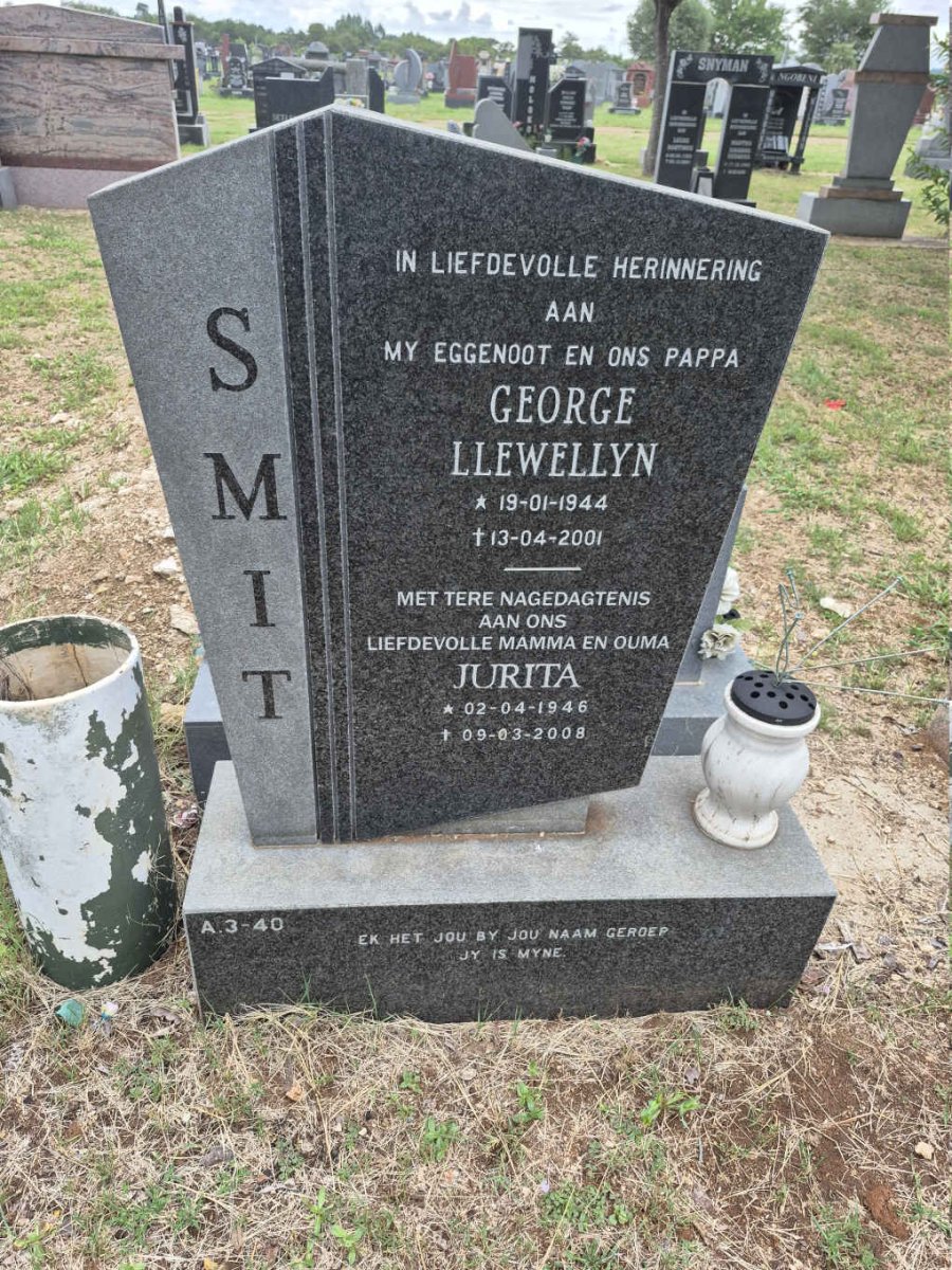 SMIT George Llewellyn 1944-2001 & Jurita 1946-2008