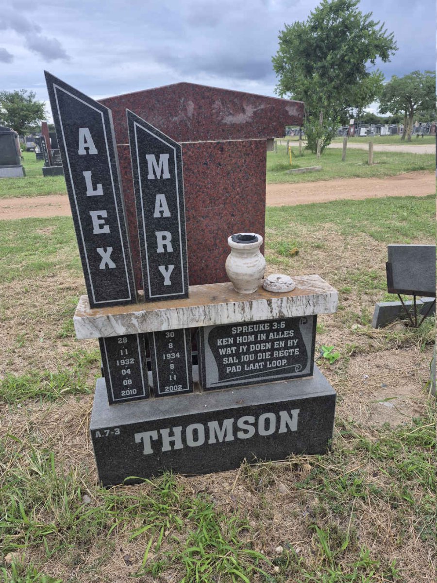 THOMSON Alex 1932-2010 & Mary 1934-2002