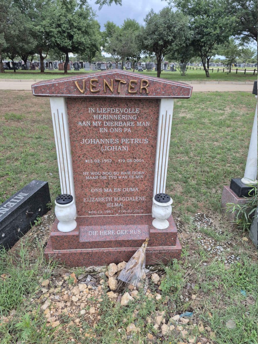 VENTER Johannes Petrus 1952-2004 & Elizabeth Magdalene 1951-2024 